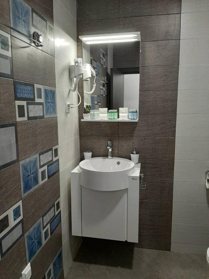 Апаратамент Deluxe1 Apartment Saints Constantine and Helena Bagian luar foto