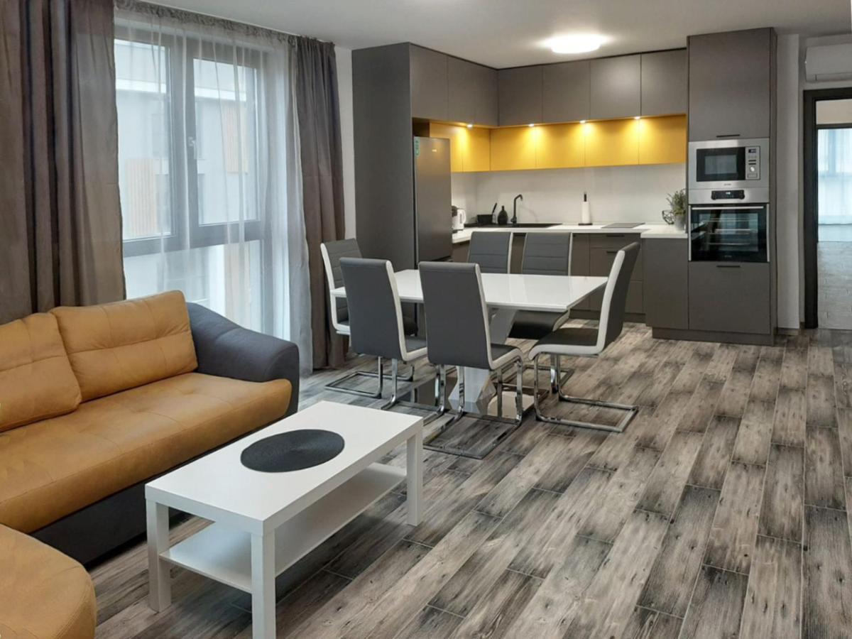 Апаратамент Deluxe1 Apartment Saints Constantine and Helena Bagian luar foto