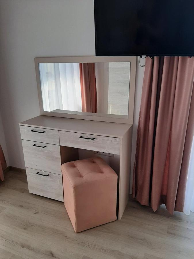 Апаратамент Deluxe1 Apartment Saints Constantine and Helena Bagian luar foto