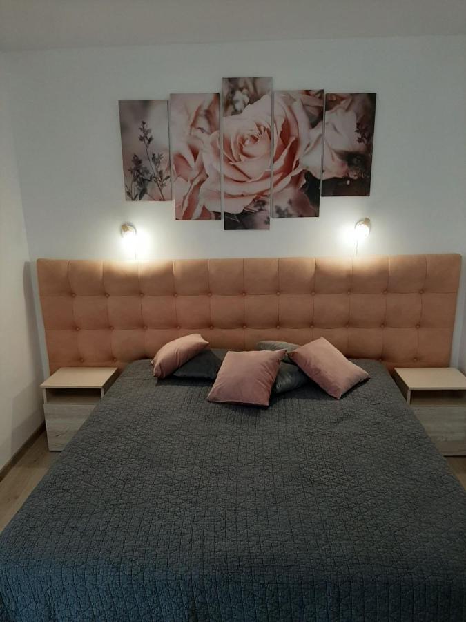 Апаратамент Deluxe1 Apartment Saints Constantine and Helena Bagian luar foto